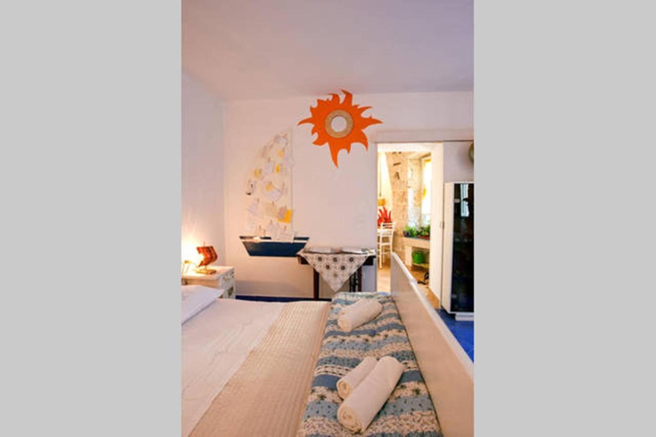 Studio Apartment Sretna Split Exterior photo